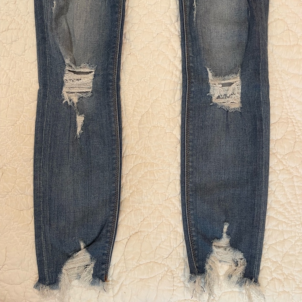 Express Stretch+ Performance Distressed Mid-Rise … - image 8